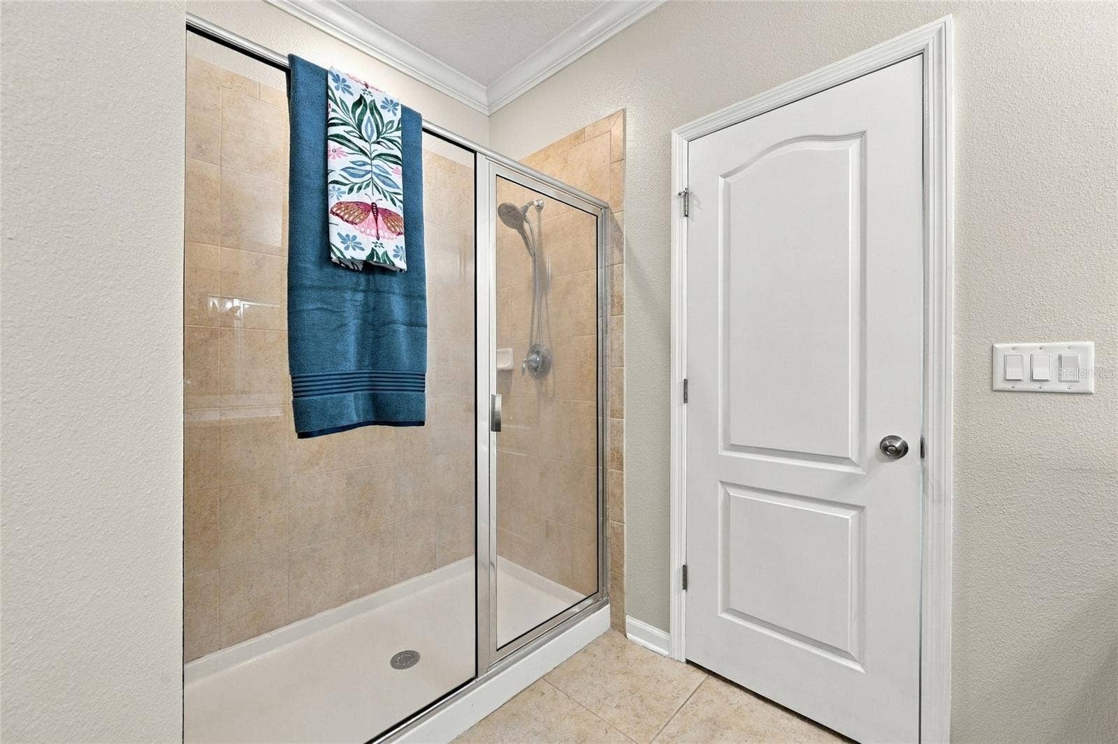 Walk in shower