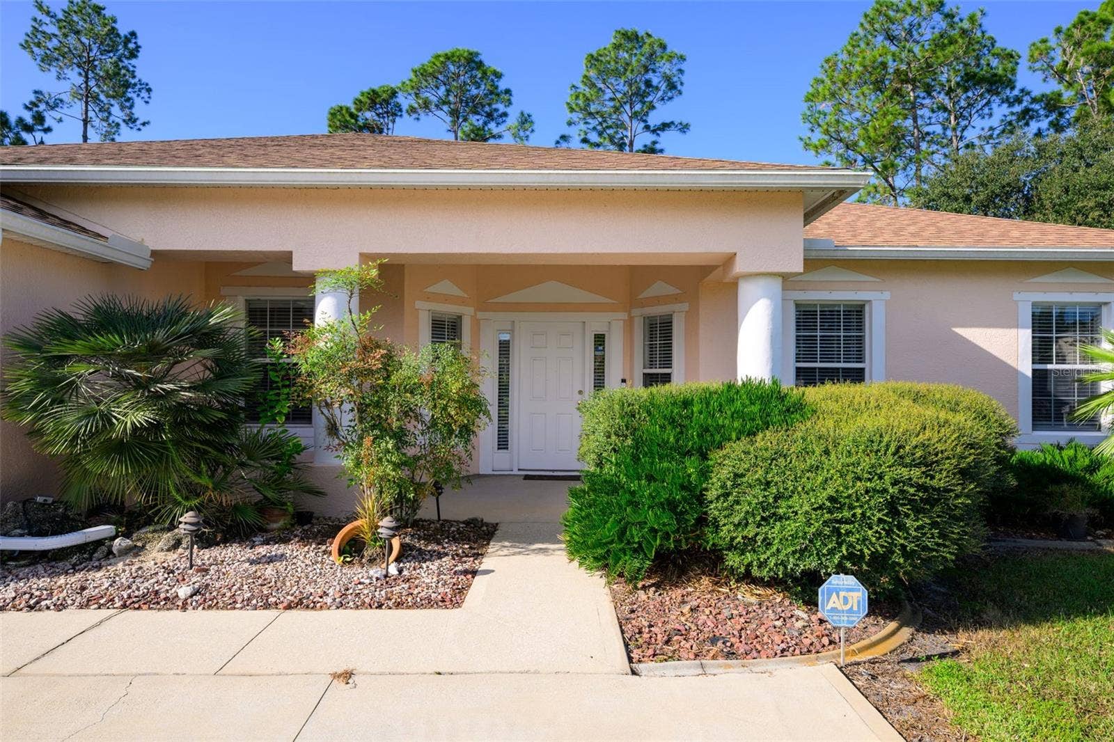 46 LLAMA TRAIL, Palm Coast, FL 32164 46 LLAMA TRAIL, Palm Coast, FL 32164
