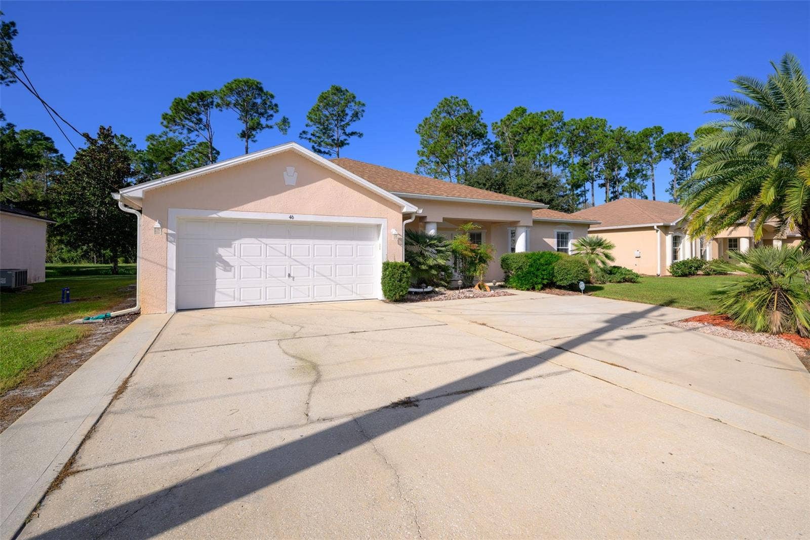 46 LLAMA TRAIL, Palm Coast, FL 32164 46 LLAMA TRAIL, Palm Coast, FL 32164