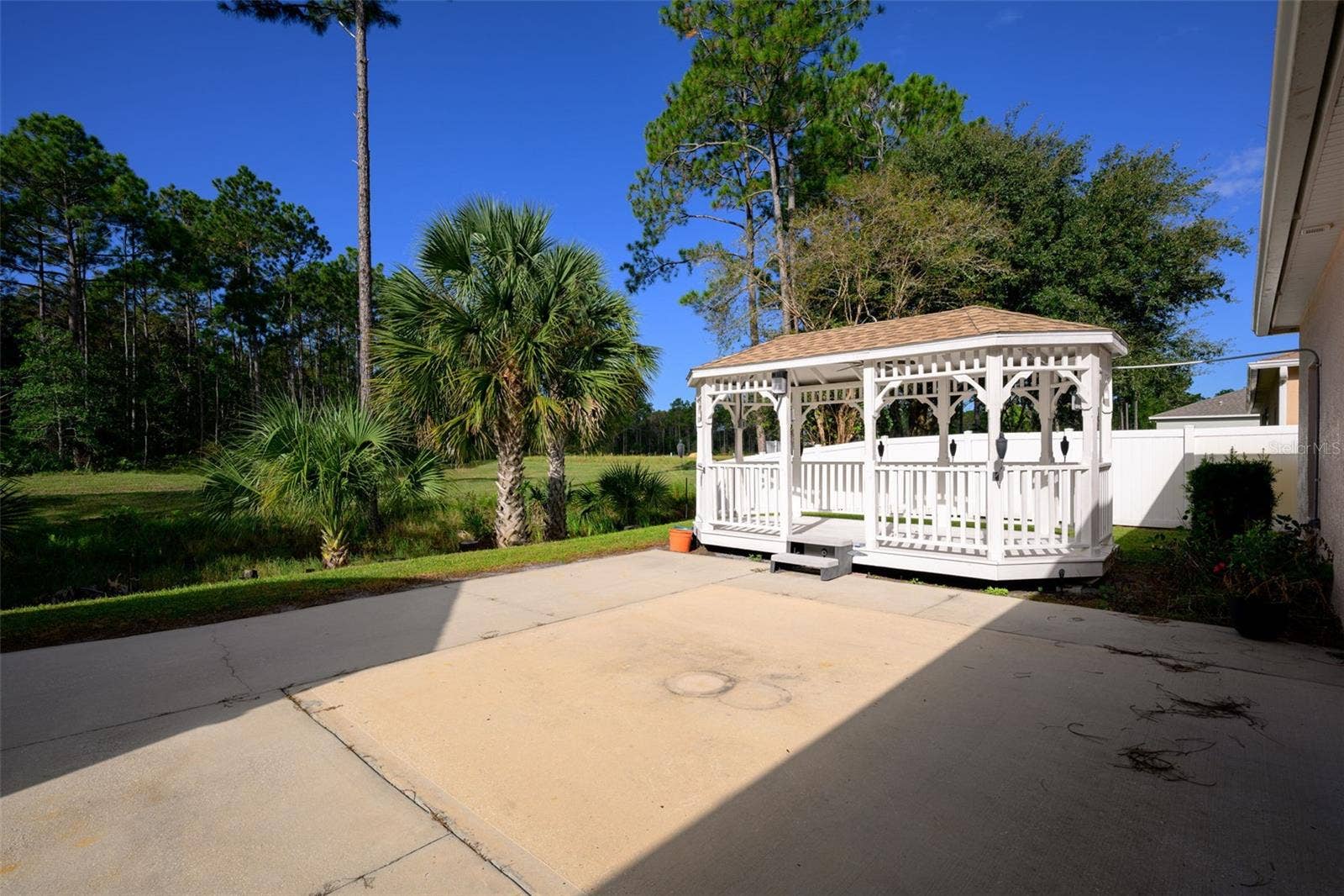 46 LLAMA TRAIL, Palm Coast, FL 32164 46 LLAMA TRAIL, Palm Coast, FL 32164