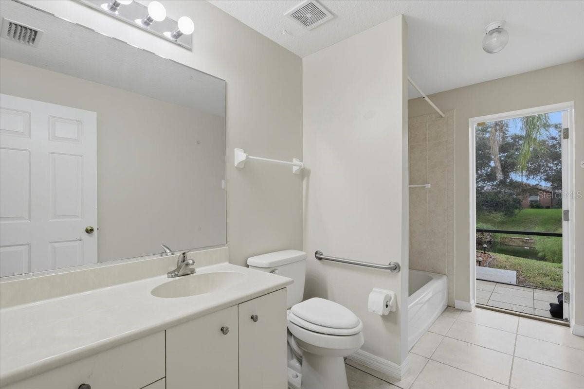 24 LEAVER DRIVE, Palm Coast, FL 32137