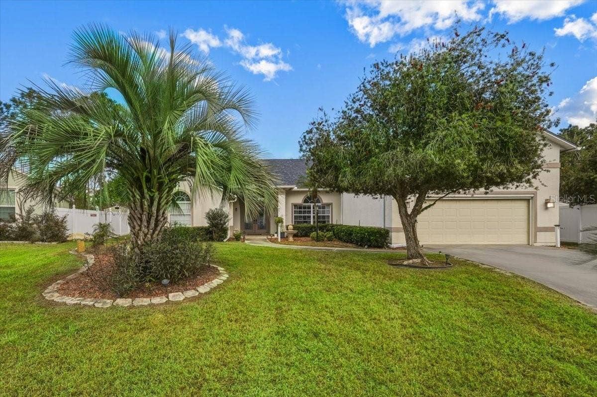 24 LEAVER DRIVE, Palm Coast, FL 32137
