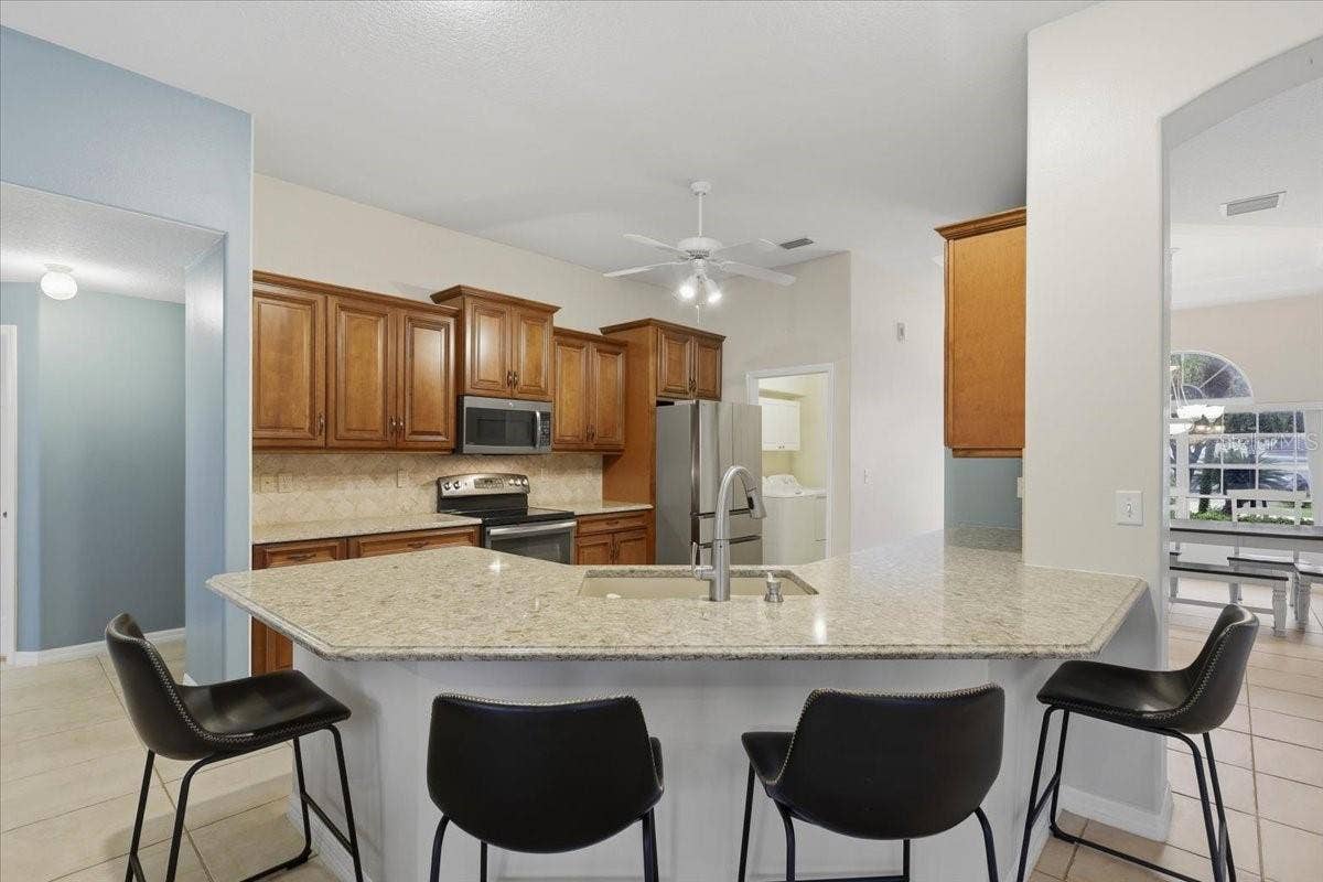 24 LEAVER DRIVE, Palm Coast, FL 32137