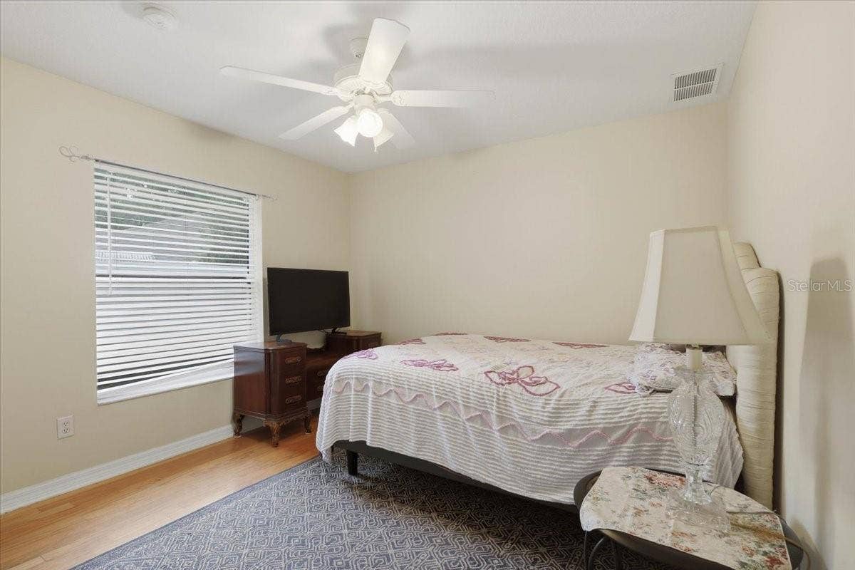24 LEAVER DRIVE, Palm Coast, FL 32137