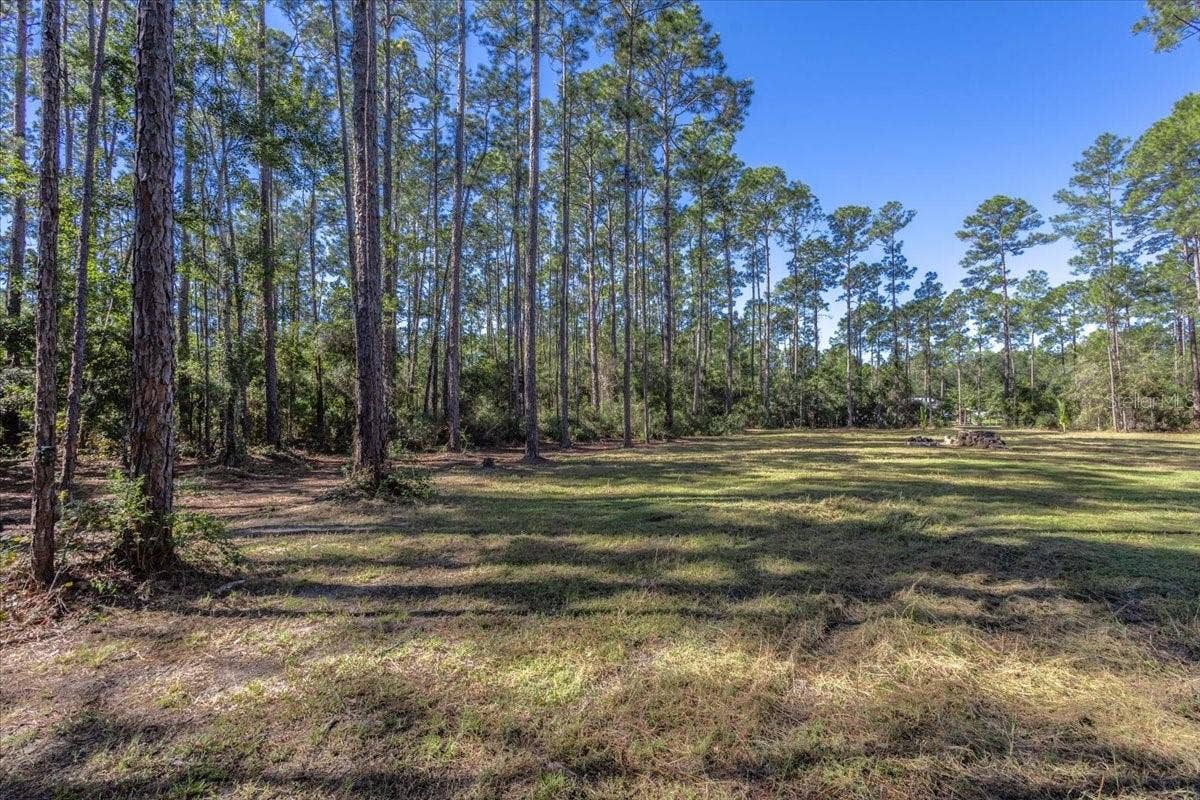 1451 HICKORY ST., Bunnell, FL 32110 1451 HICKORY ST., Bunnell, FL 32110