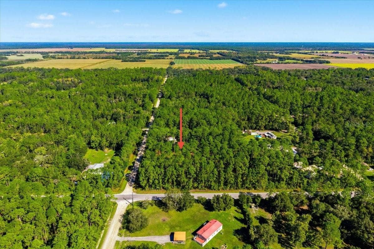1451 HICKORY ST., Bunnell, FL 32110 1451 HICKORY ST., Bunnell, FL 32110