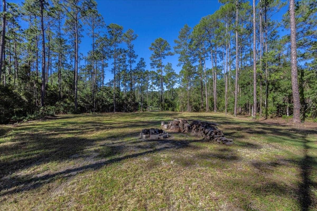 1451 HICKORY ST., Bunnell, FL 32110 1451 HICKORY ST., Bunnell, FL 32110