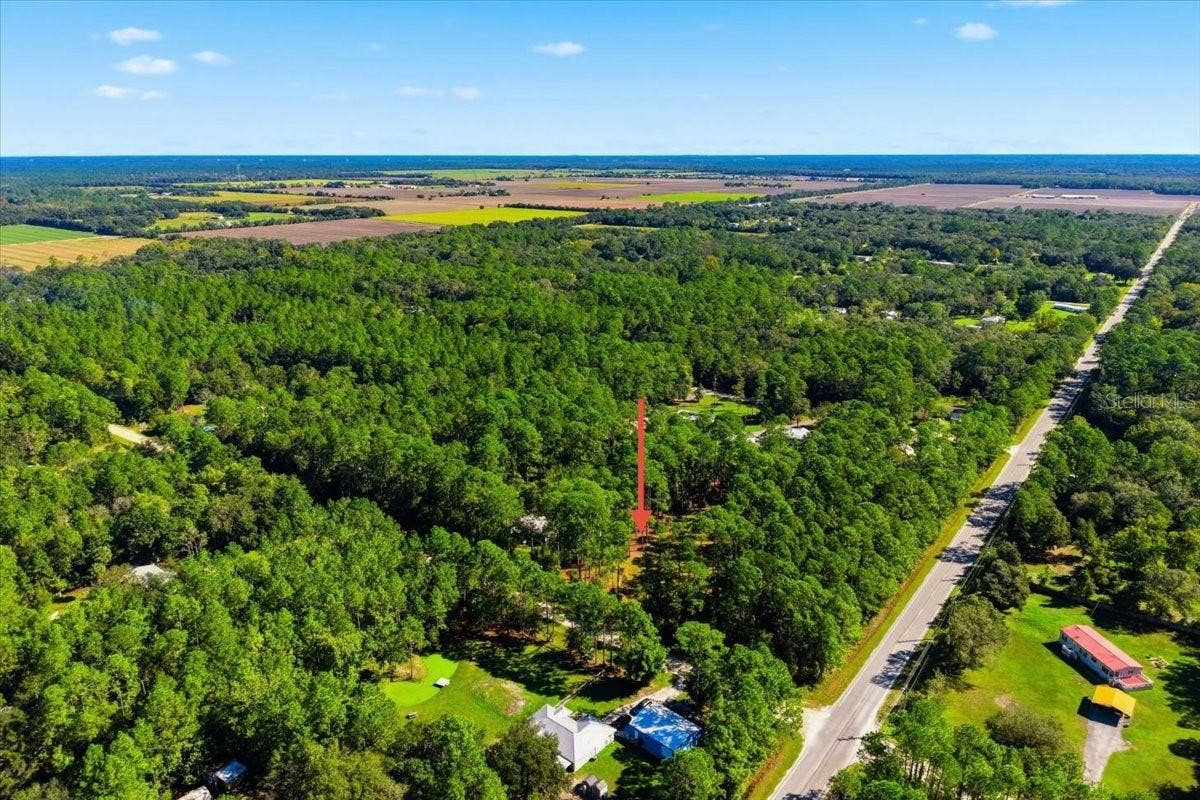 1451 HICKORY ST., Bunnell, FL 32110 1451 HICKORY ST., Bunnell, FL 32110