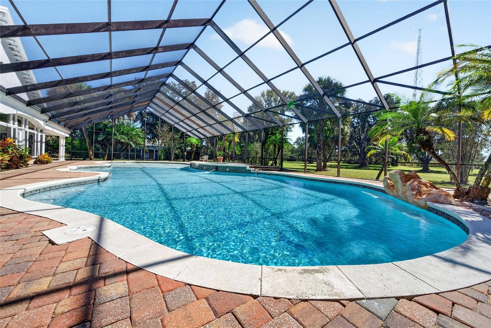 6869 W HIGHWAY 100, Bunnell, FL 32110 6869 W HIGHWAY 100, Bunnell, FL 32110