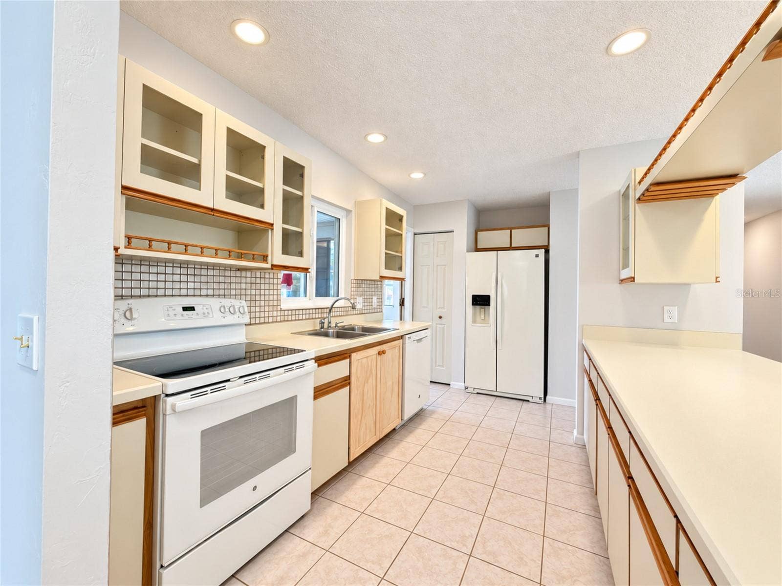 43 CHRISTOPHER COURT, Palm Coast, FL 32137 43 CHRISTOPHER COURT, Palm Coast, FL 32137