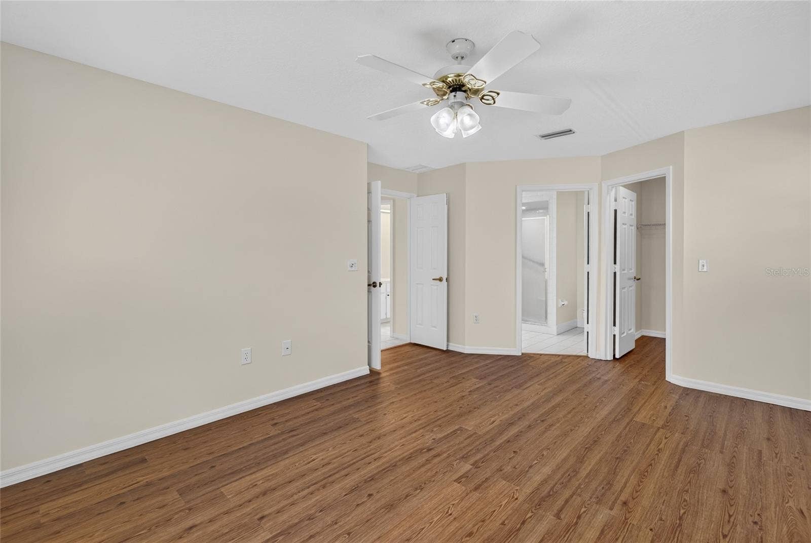 8170 SW 117TH LOOP, Ocala, FL 34481 8170 SW 117TH LOOP, Ocala, FL 34481