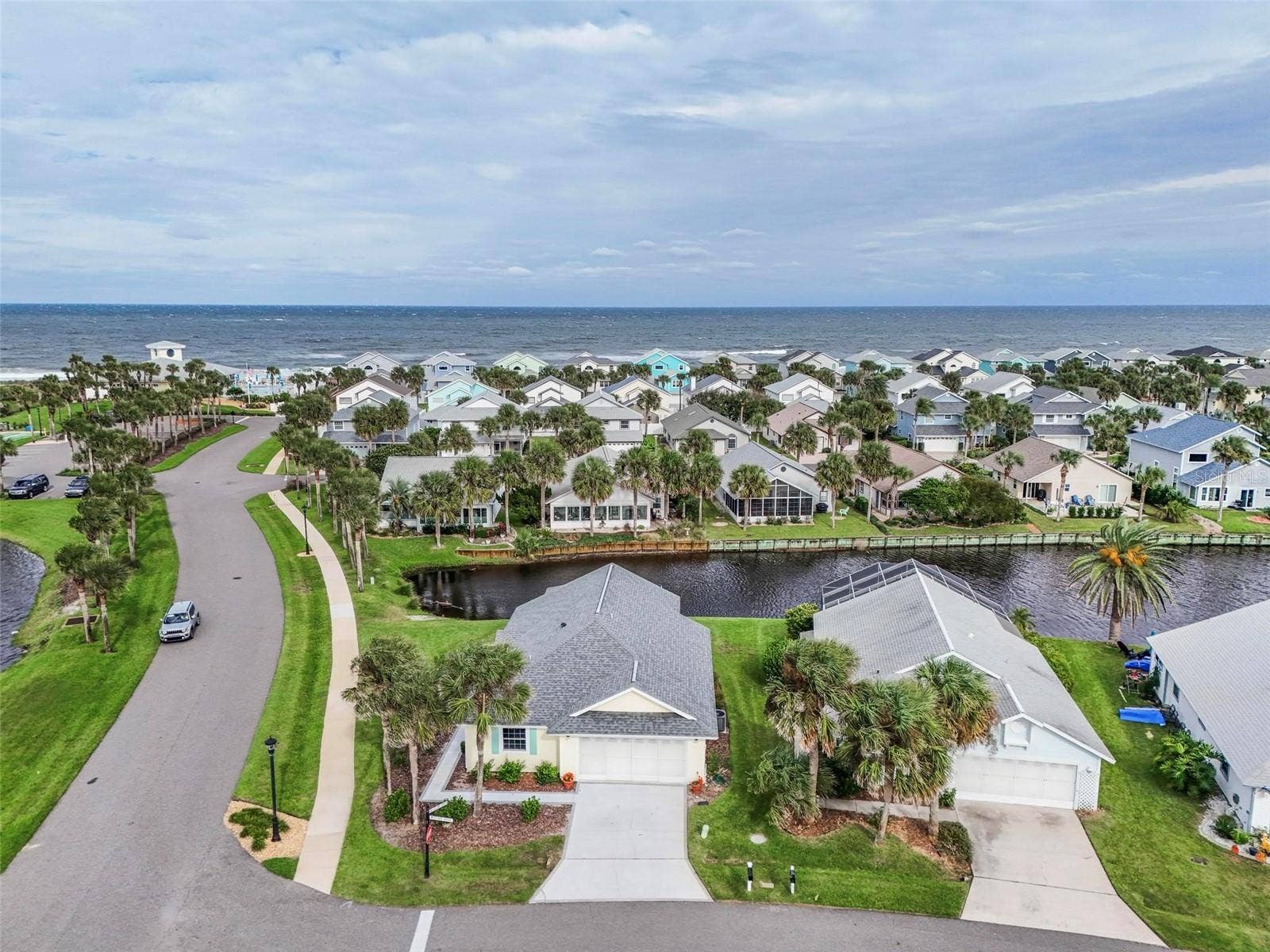 50 MEDFORD DRIVE, Palm Coast, FL 32137 50 MEDFORD DRIVE, Palm Coast, FL 32137