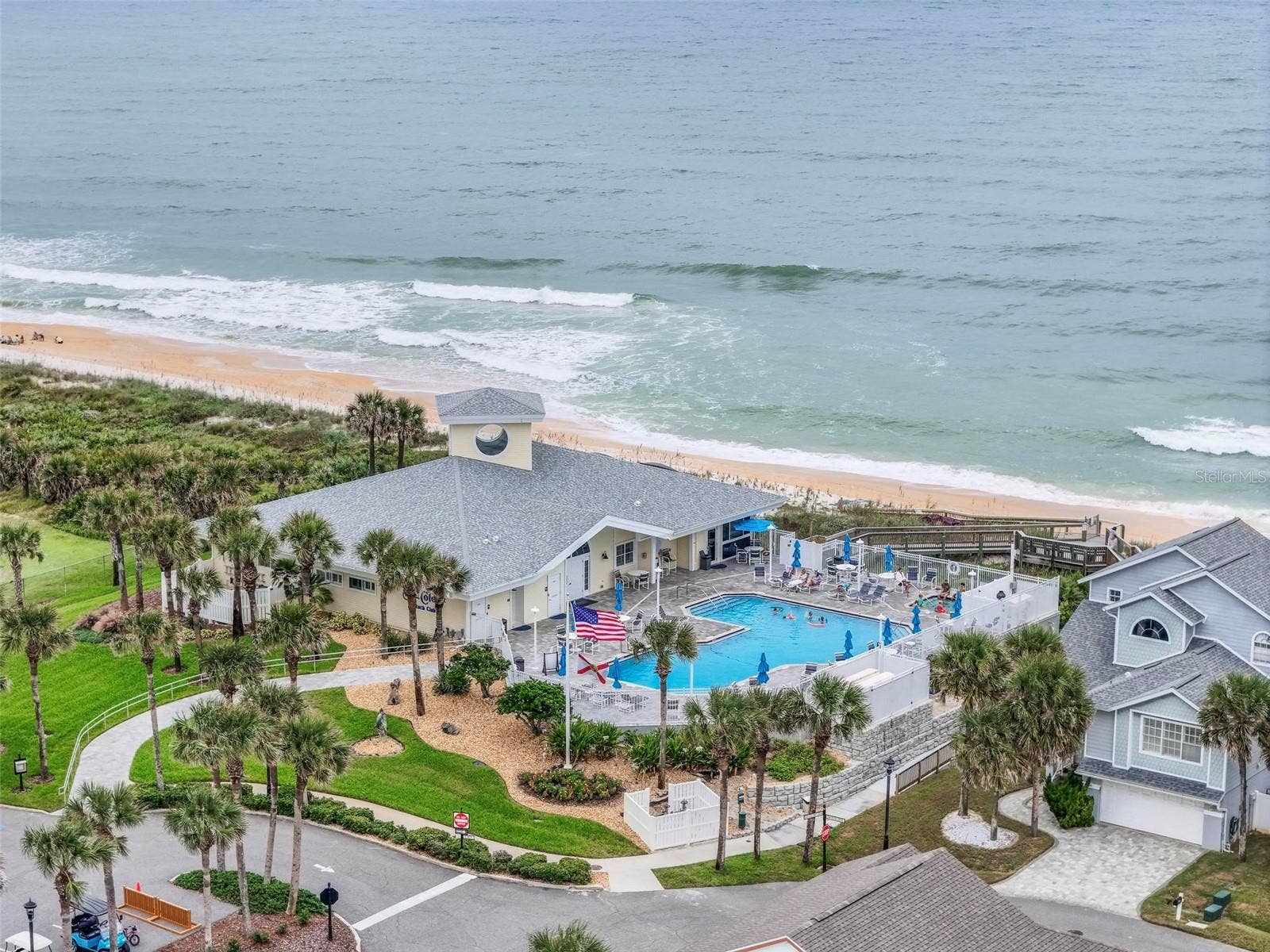 50 MEDFORD DRIVE, Palm Coast, FL 32137 Steps to Beach, Clubhouse, heated pool, spa