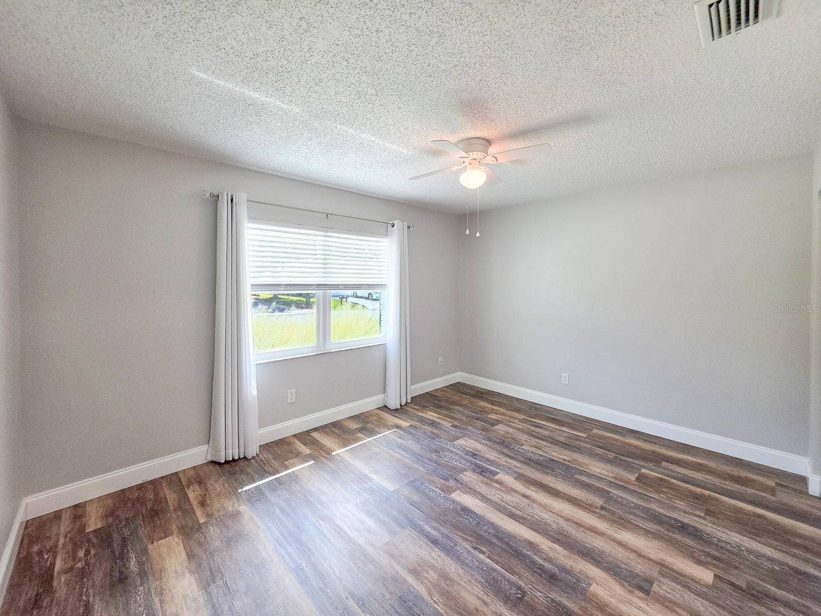 24 COURTNEY PLACE, Palm Coast, FL 32137