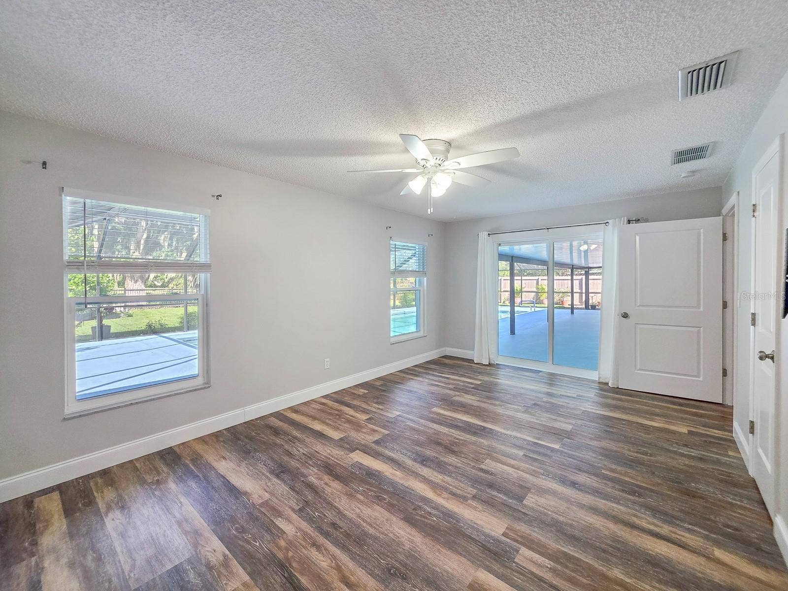 24 COURTNEY PLACE, Palm Coast, FL 32137