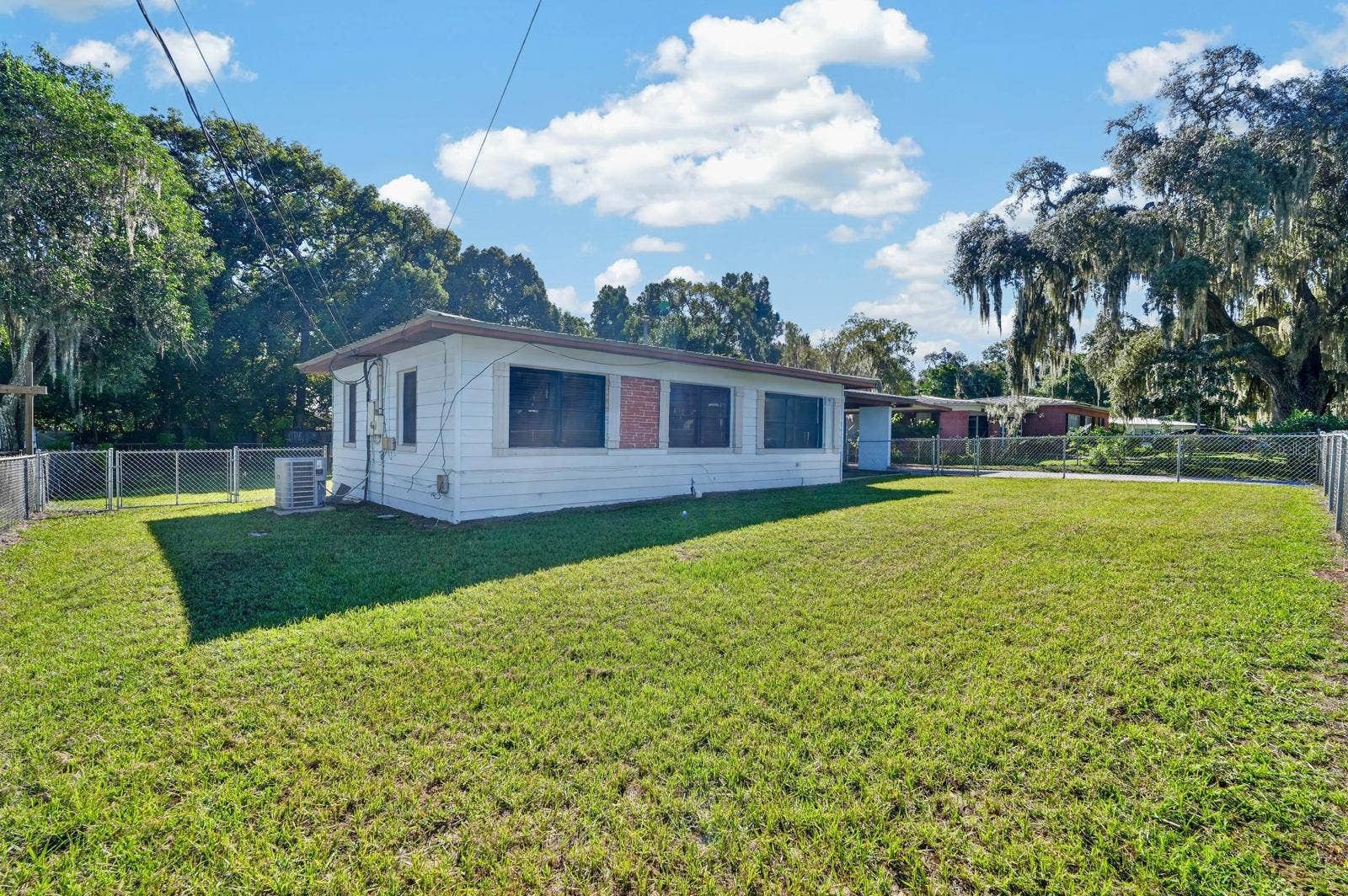 211 FERN STREET, Palatka, FL 32177 211 FERN STREET, Palatka, FL 32177