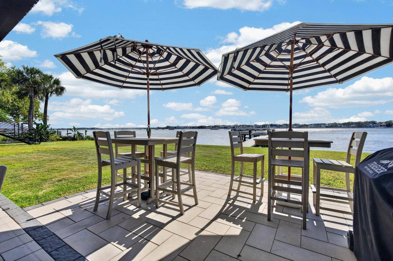 33 DOLPHIN DRIVE, St Augustine, FL 32080 33 DOLPHIN DRIVE, St Augustine, FL 32080