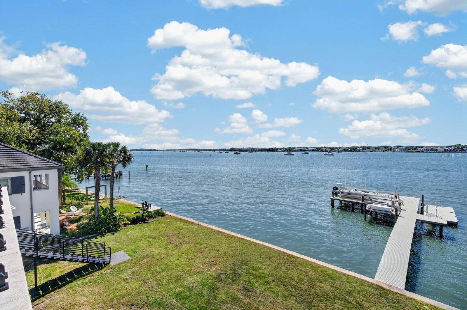 33 DOLPHIN DRIVE, St Augustine, FL 32080 33 DOLPHIN DRIVE, St Augustine, FL 32080