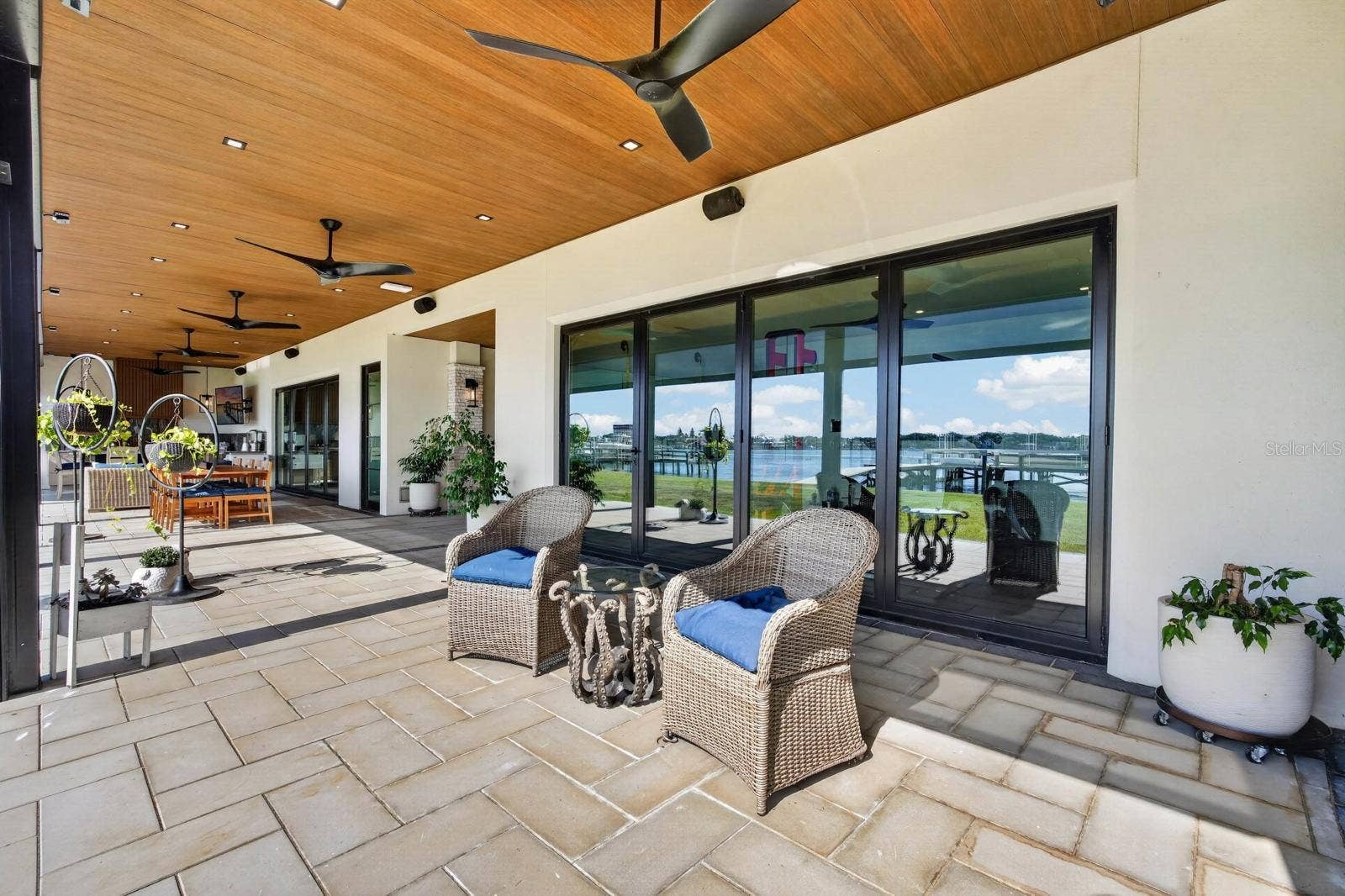 33 DOLPHIN DRIVE, St Augustine, FL 32080 33 DOLPHIN DRIVE, St Augustine, FL 32080