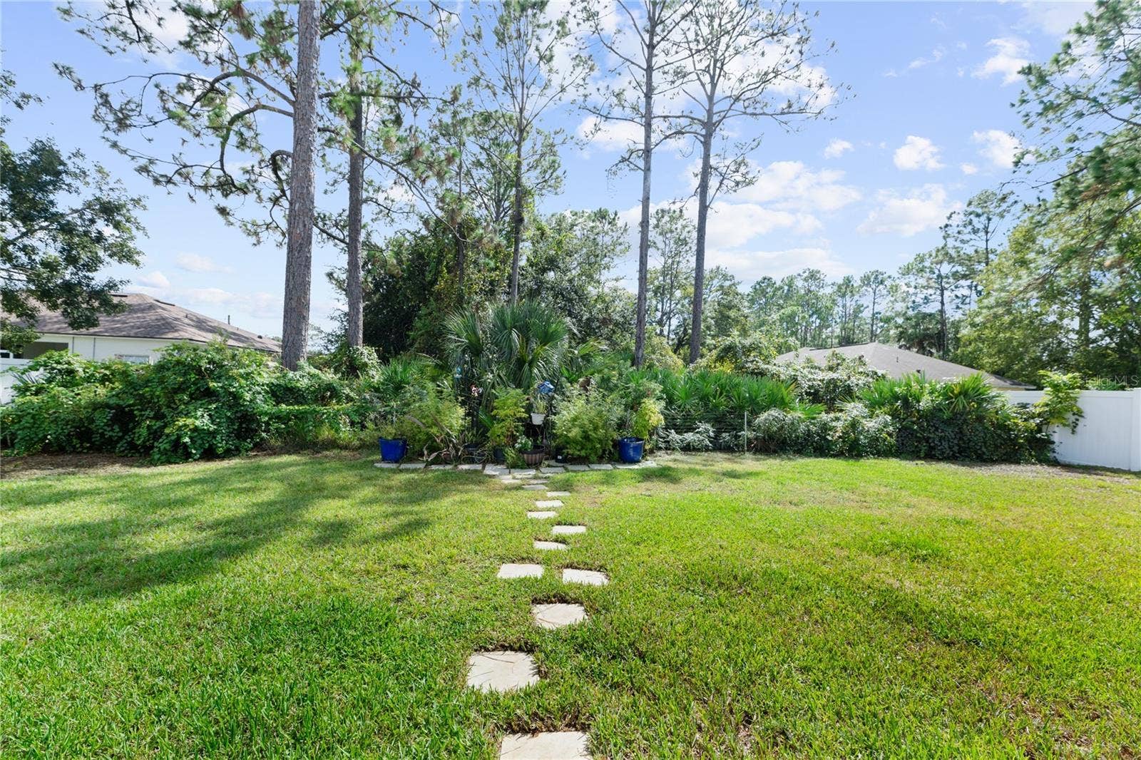 98 RAEMOOR DRIVE, Palm Coast, FL 32164 98 RAEMOOR DRIVE, Palm Coast, FL 32164