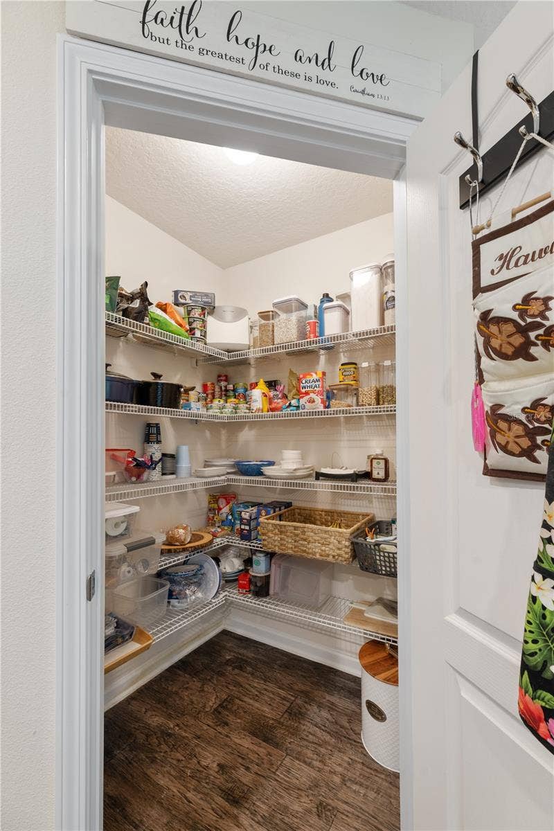 98 RAEMOOR DRIVE, Palm Coast, FL 32164 98 RAEMOOR DRIVE, Palm Coast, FL 32164