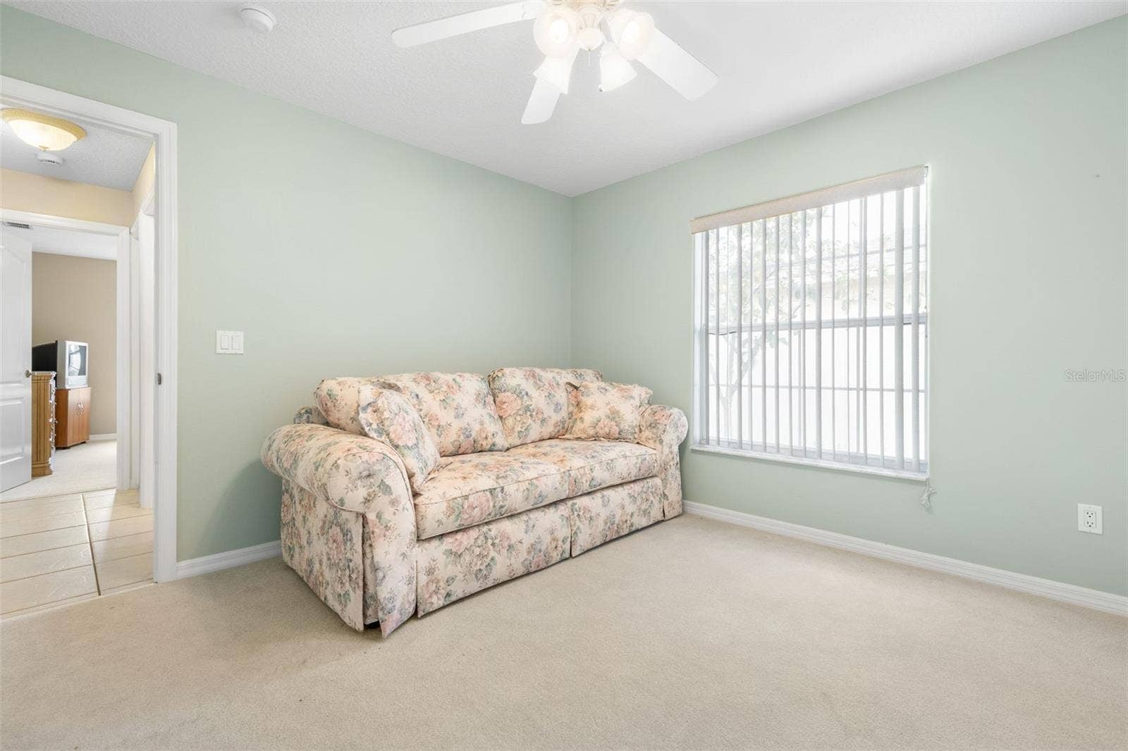 18 FARSON LANE, Palm Coast, FL 32137