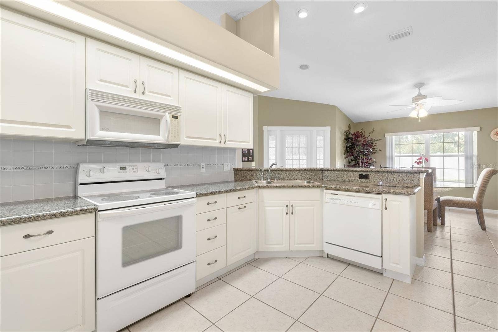 18 FARSON LANE, Palm Coast, FL 32137