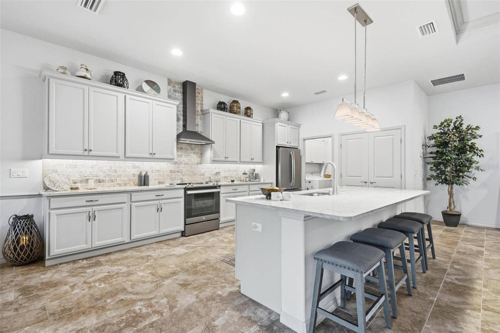 68 GRAHAM WOODS PLACE, Palm Coast, FL 32137 68 GRAHAM WOODS PLACE, Palm Coast, FL 32137