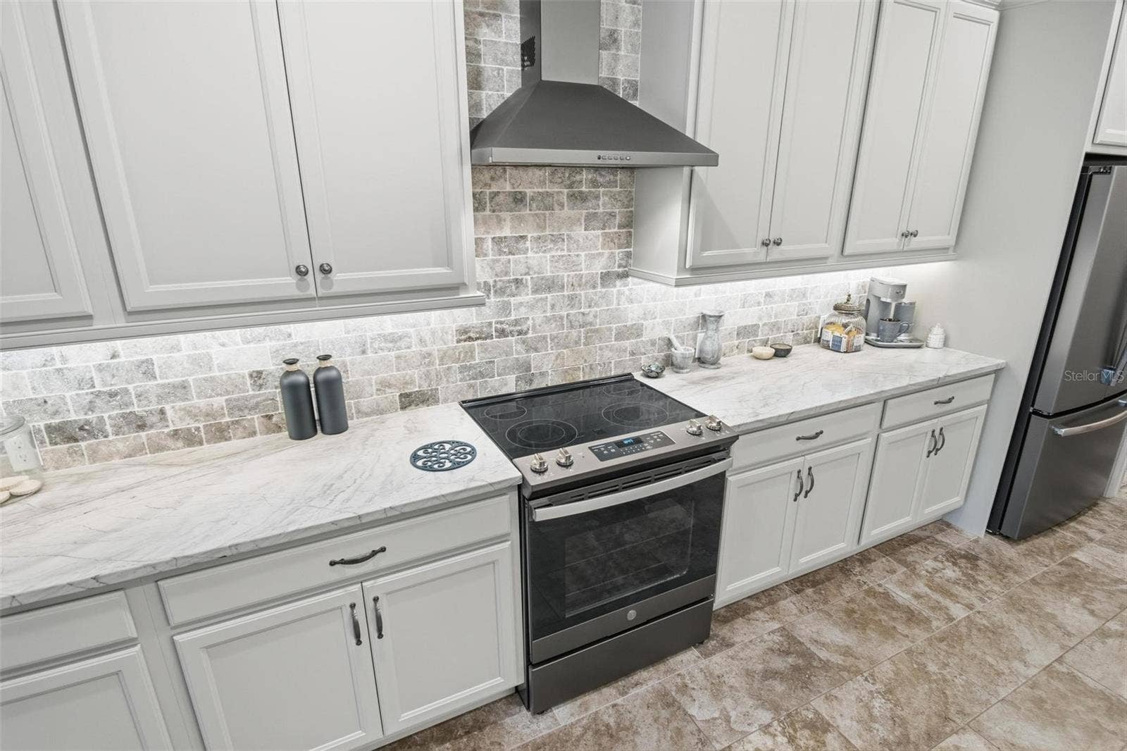 68 GRAHAM WOODS PLACE, Palm Coast, FL 32137 68 GRAHAM WOODS PLACE, Palm Coast, FL 32137