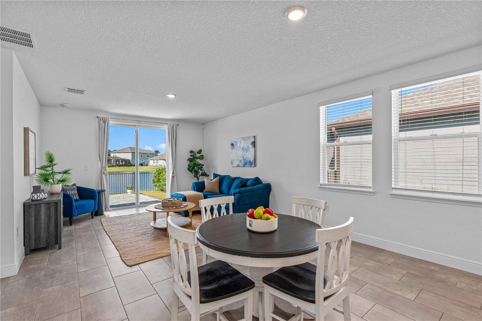 157 LINKS TERRACE BOULEVARD, Daytona Beach, FL 32124 157 LINKS TERRACE BOULEVARD, Daytona Beach, FL 32124