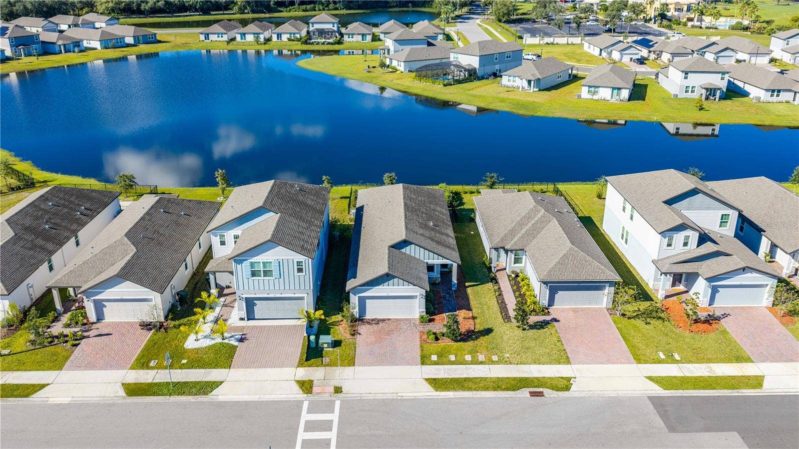157 LINKS TERRACE BOULEVARD, Daytona Beach, FL 32124 157 LINKS TERRACE BOULEVARD, Daytona Beach, FL 32124