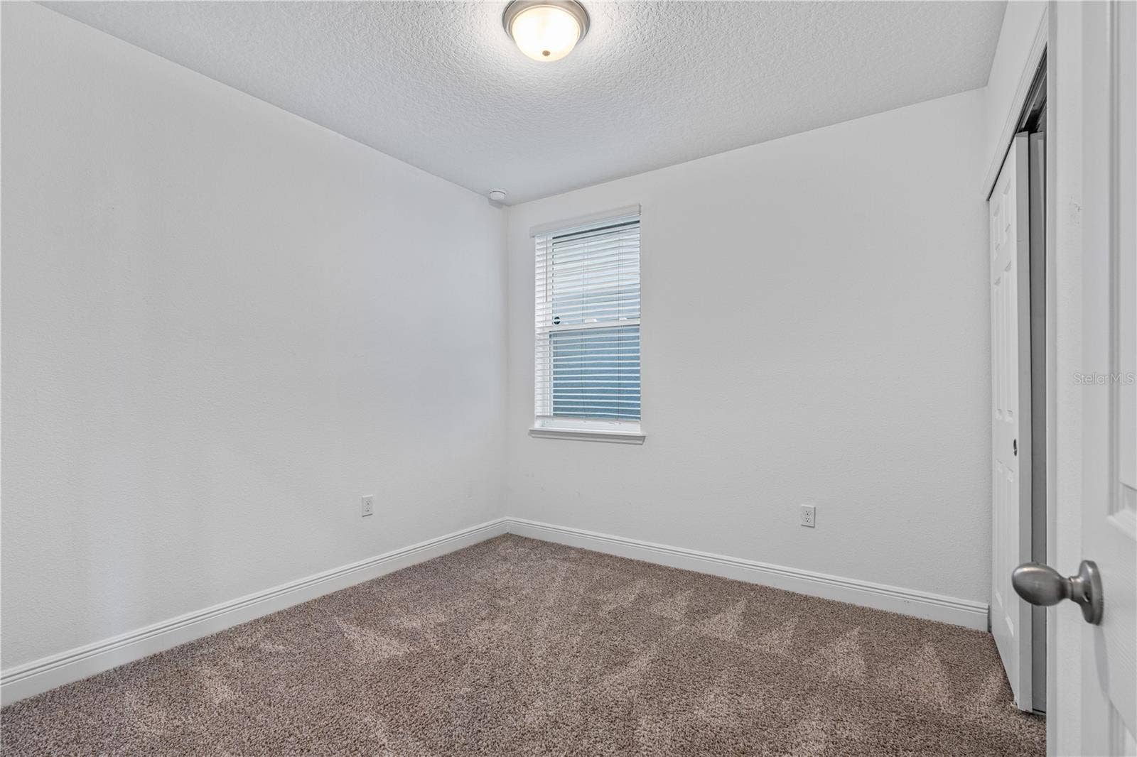 157 LINKS TERRACE BOULEVARD, Daytona Beach, FL 32124 157 LINKS TERRACE BOULEVARD, Daytona Beach, FL 32124