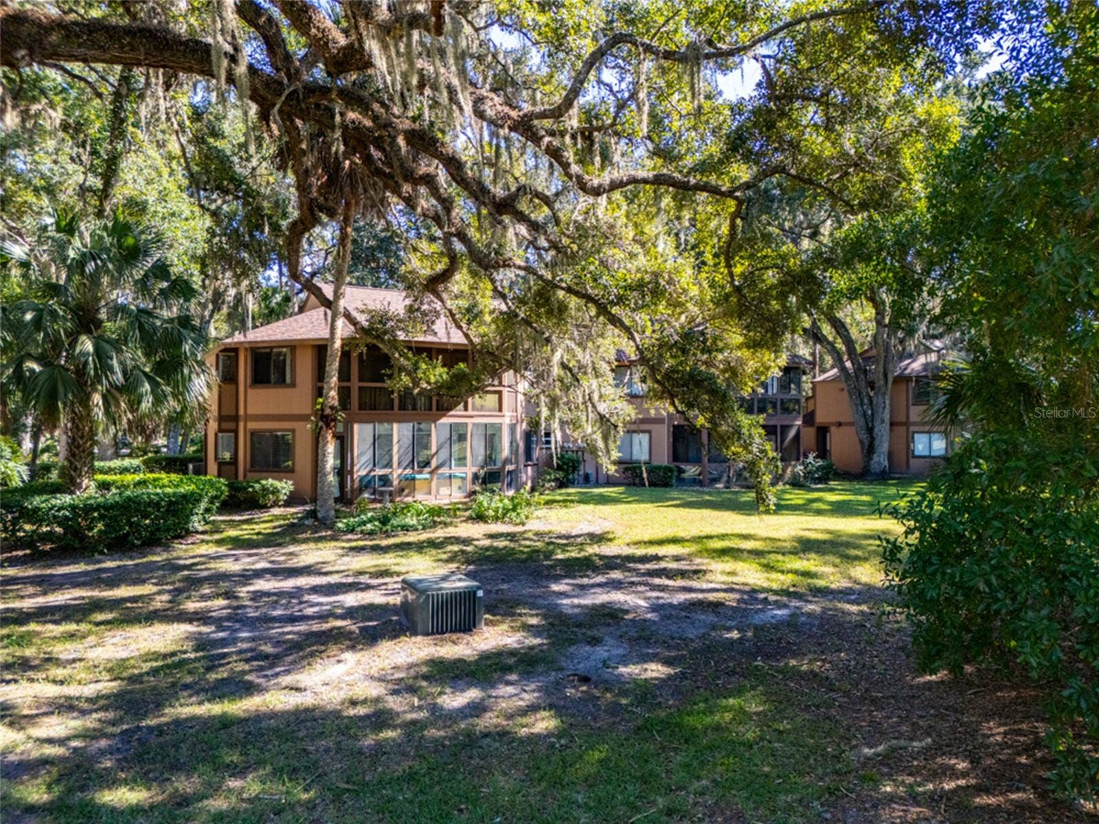 12 FAIRWAYS CIRCLE, #12, Palm Coast, FL 32137