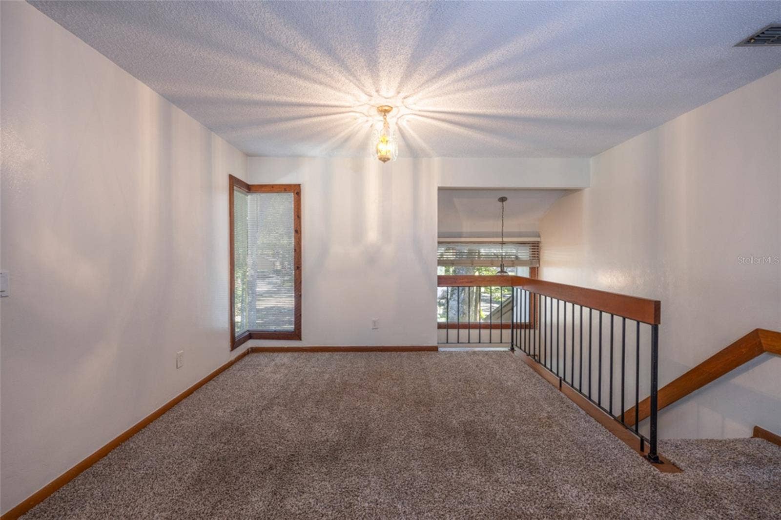 UNSTAGED: Bright And Open Dining area
