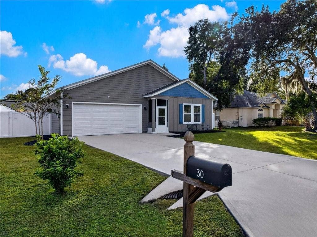 30 RANWOOD LANE, Palm Coast, FL 32164 30 RANWOOD LANE, Palm Coast, FL 32164