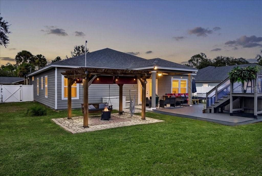 30 RANWOOD LANE, Palm Coast, FL 32164 30 RANWOOD LANE, Palm Coast, FL 32164