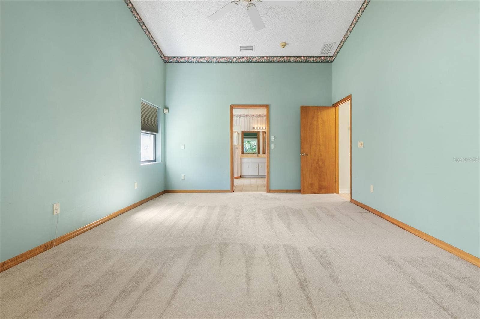 11 WILMONT PLACE, Palm Coast, FL 32164 11 WILMONT PLACE, Palm Coast, FL 32164