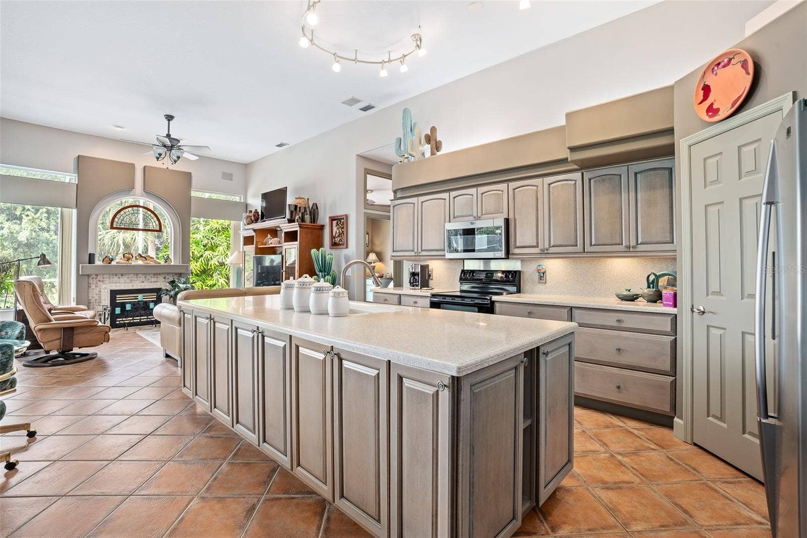 993 MORI COURT, Port Orange, FL 32127 Kitchen
