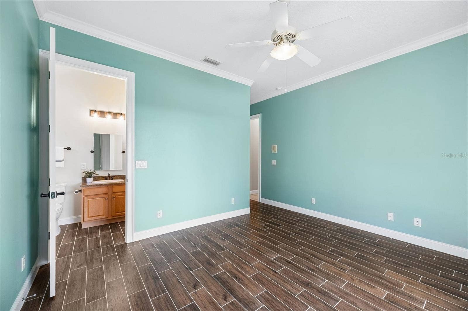 28 OAK VIEW CIRCLE E, Palm Coast, FL 32137 28 OAK VIEW CIRCLE E, Palm Coast, FL 32137