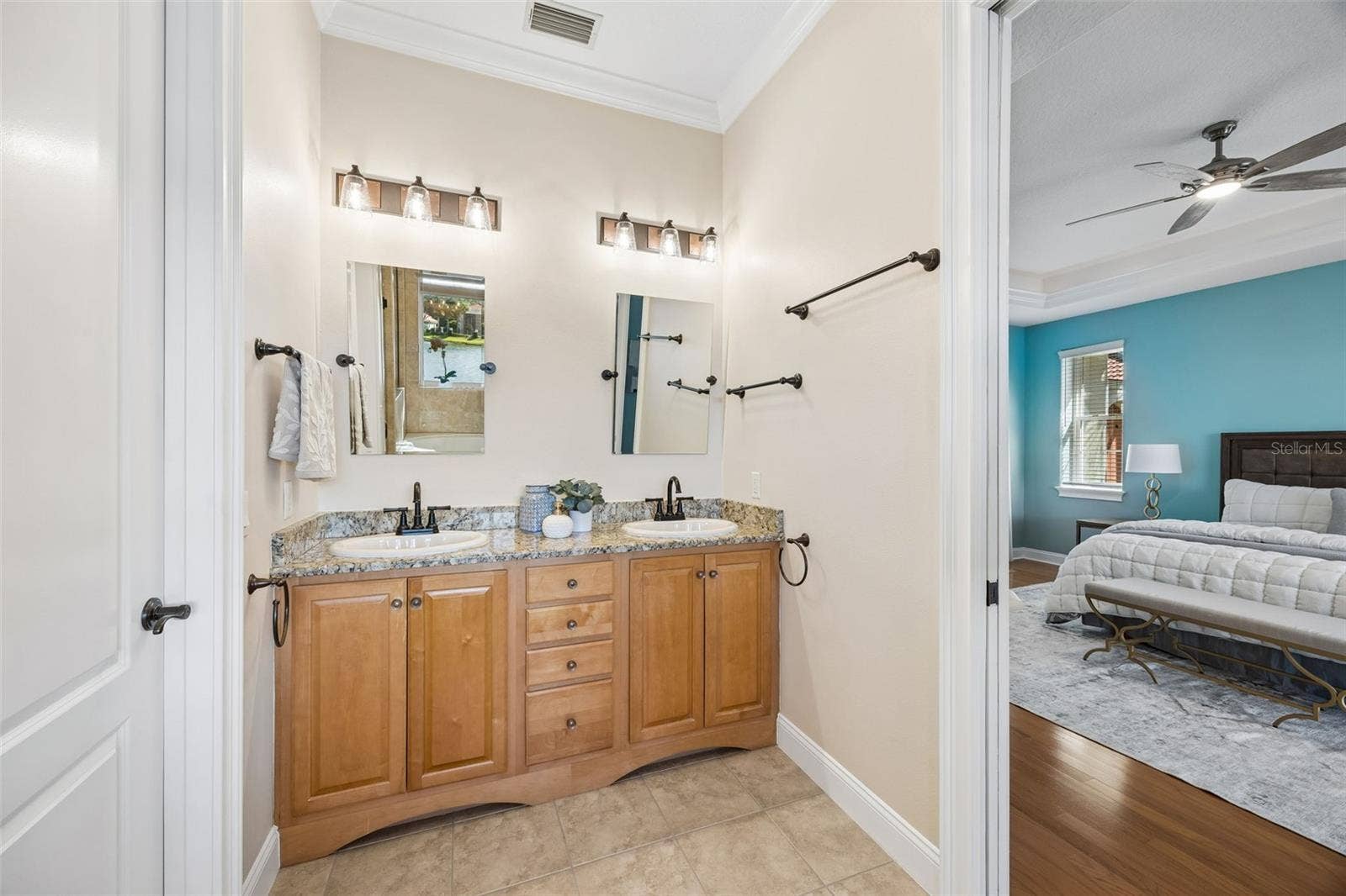 28 OAK VIEW CIRCLE E, Palm Coast, FL 32137 28 OAK VIEW CIRCLE E, Palm Coast, FL 32137