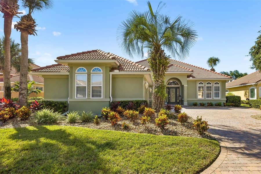 Property photo for 28 OAK VIEW CIRCLE E, Palm Coast, FL