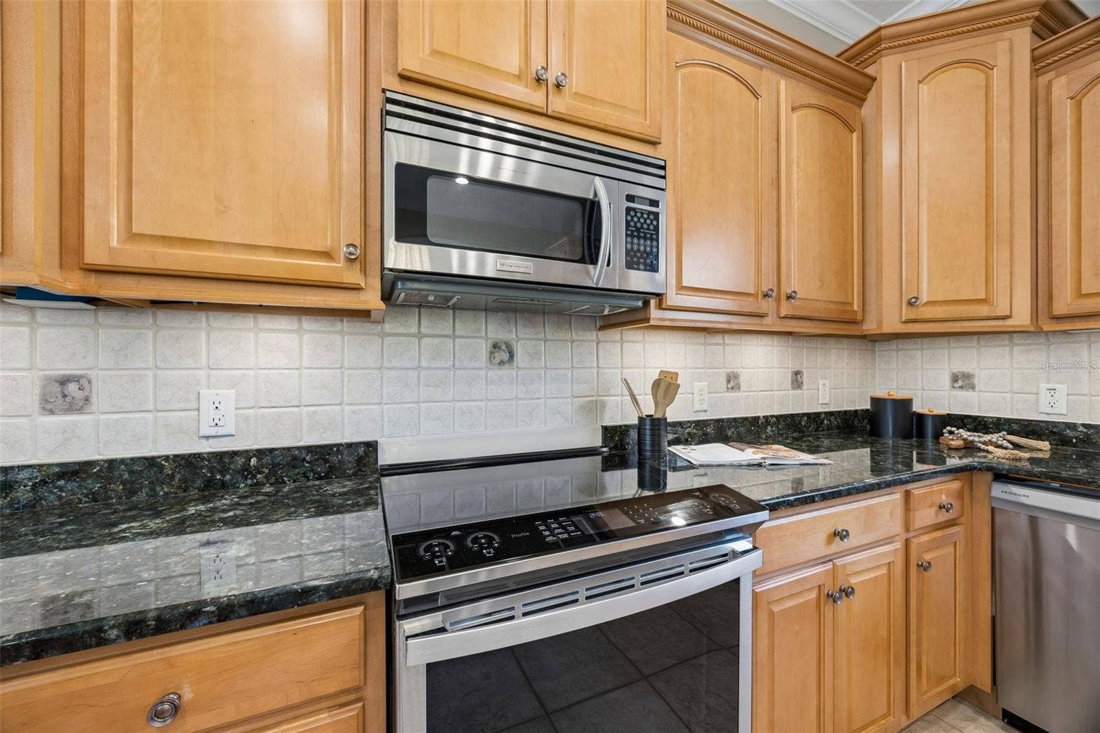 28 OAK VIEW CIRCLE E, Palm Coast, FL 32137 28 OAK VIEW CIRCLE E, Palm Coast, FL 32137