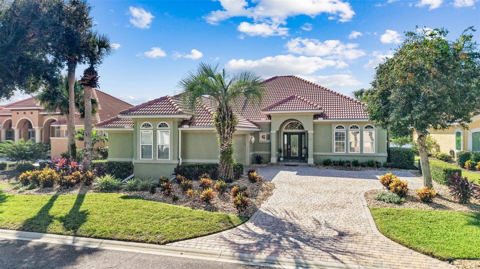 28 OAK VIEW CIRCLE E, Palm Coast, FL 32137 28 OAK VIEW CIRCLE E, Palm Coast, FL 32137