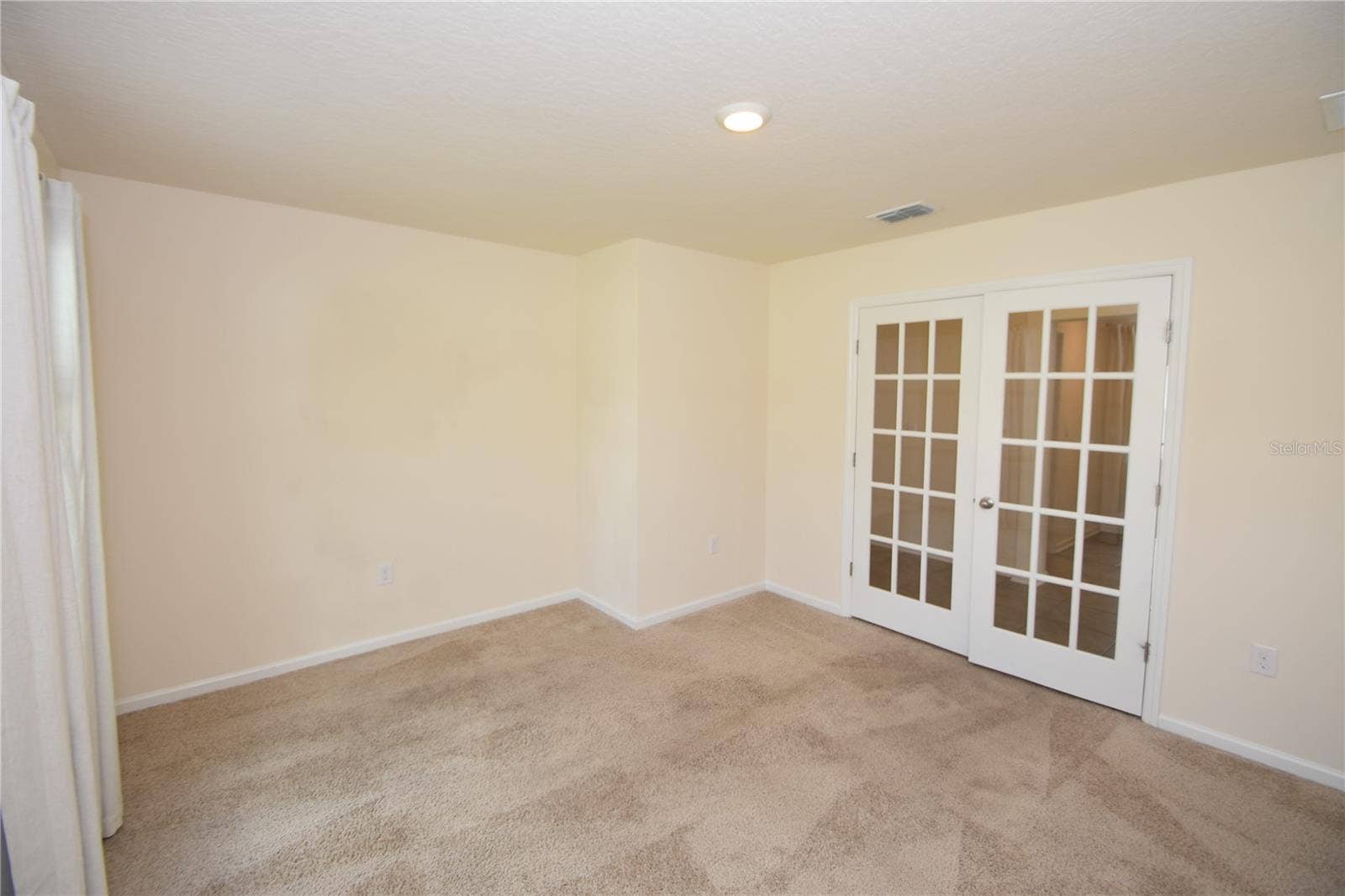 52 OAKLEAF WAY, Palm Coast, FL 32137 52 OAKLEAF WAY, Palm Coast, FL 32137