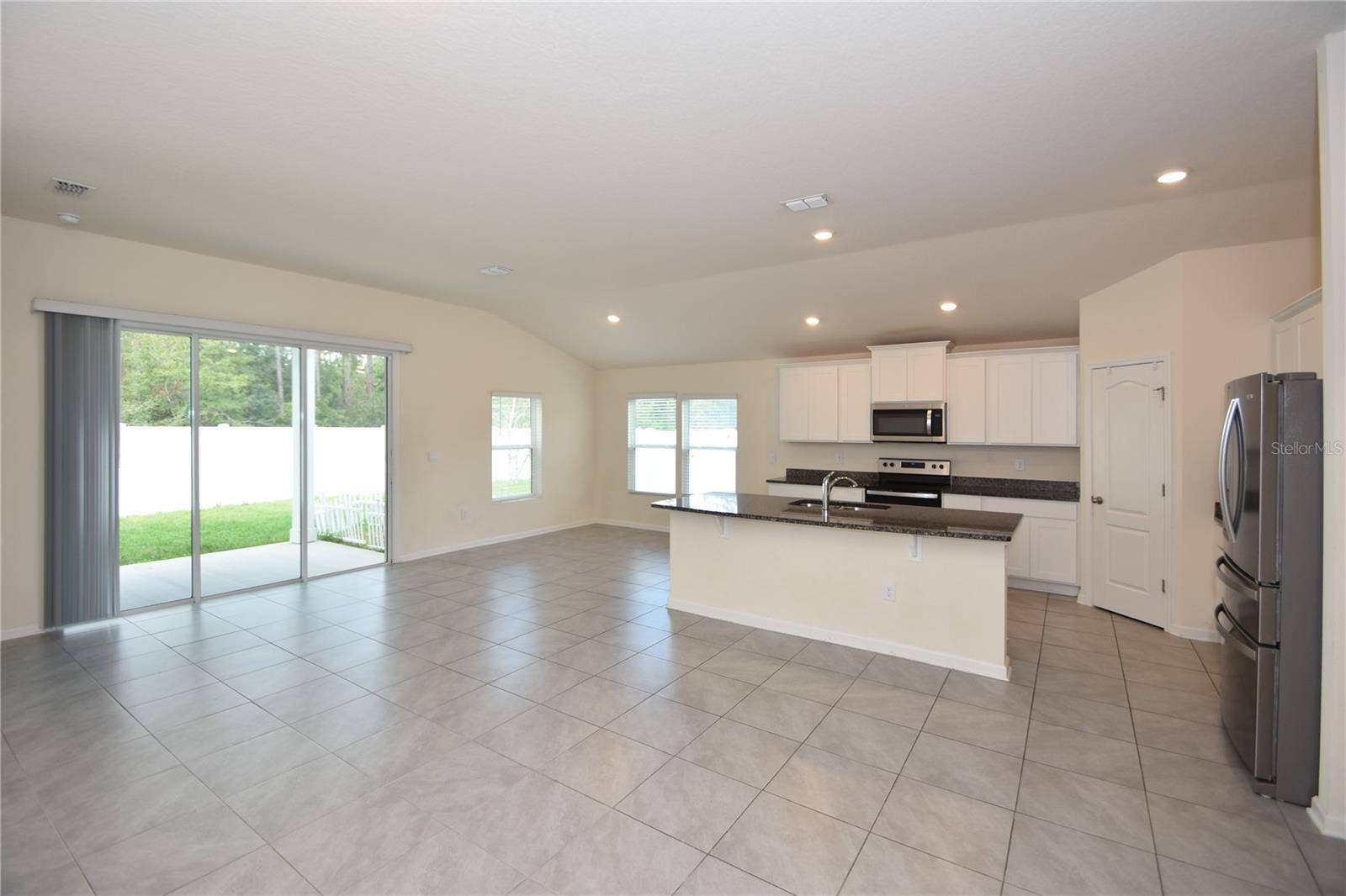52 OAKLEAF WAY, Palm Coast, FL 32137 52 OAKLEAF WAY, Palm Coast, FL 32137