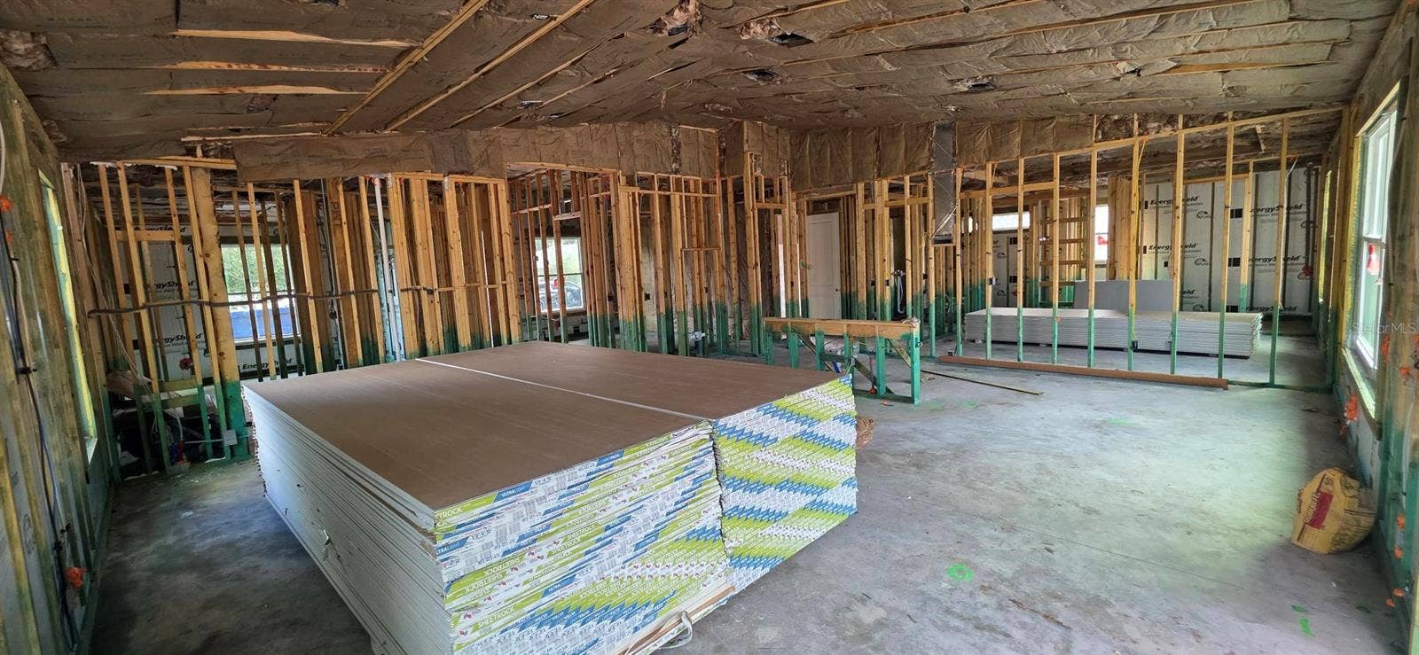 163 BRIDGEHAVEN DRIVE, Palm Coast, FL 32137 L shaped Kitchen with large island open to great room