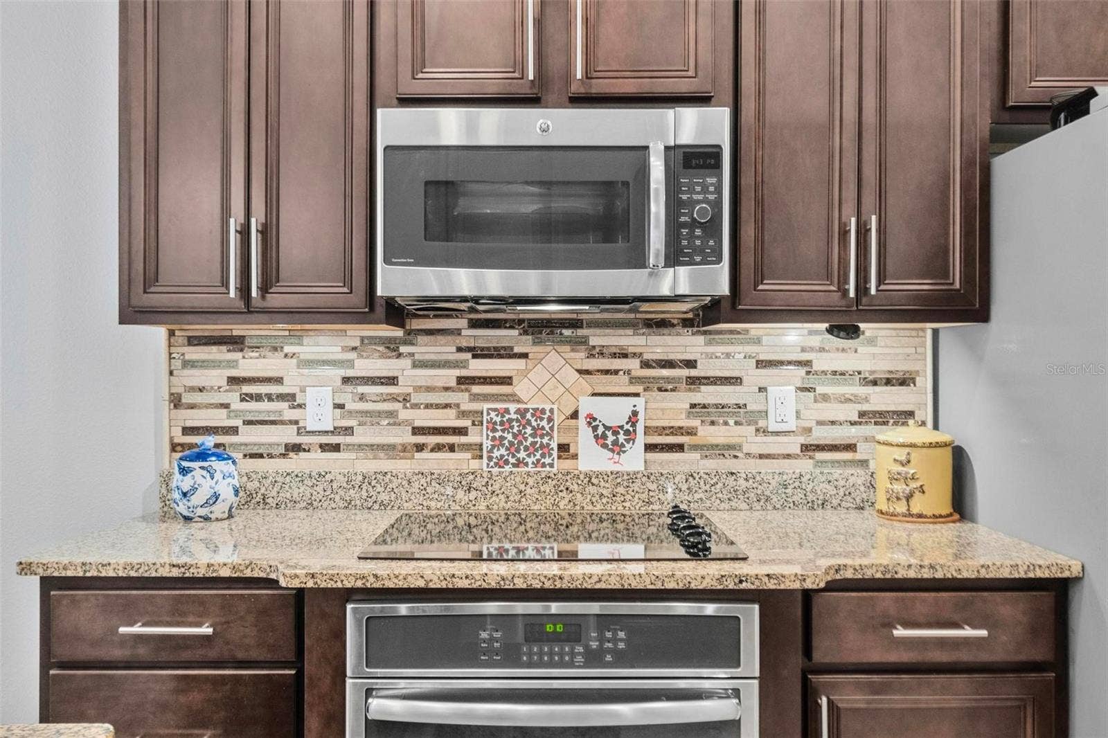 21 ARROWHEAD DRIVE, Palm Coast, FL 32137 21 ARROWHEAD DRIVE, Palm Coast, FL 32137