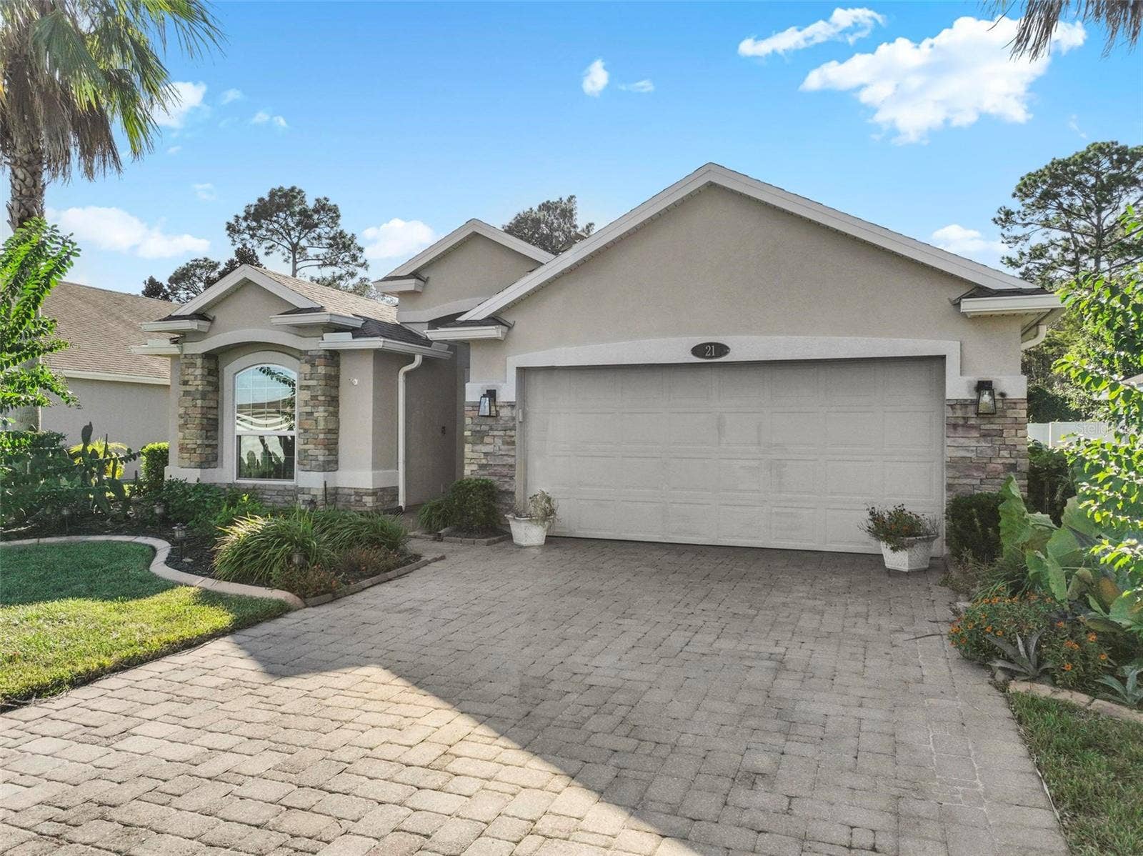 21 ARROWHEAD DRIVE, Palm Coast, FL 32137 21 ARROWHEAD DRIVE, Palm Coast, FL 32137