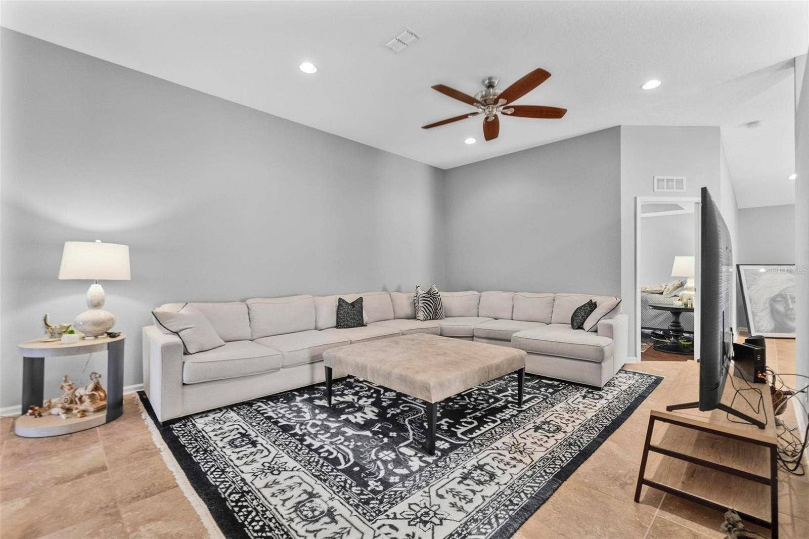 21 ARROWHEAD DRIVE, Palm Coast, FL 32137 21 ARROWHEAD DRIVE, Palm Coast, FL 32137