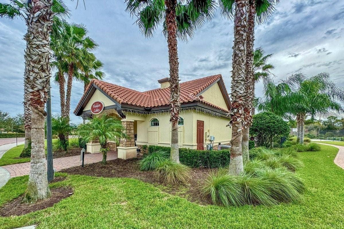 21 ARROWHEAD DRIVE, Palm Coast, FL 32137 21 ARROWHEAD DRIVE, Palm Coast, FL 32137